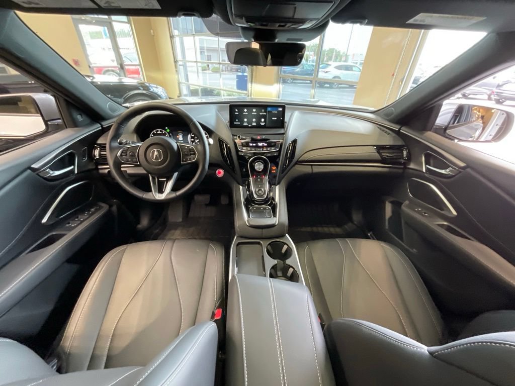 Certified 2025 Acura RDX SH-AWD image 9