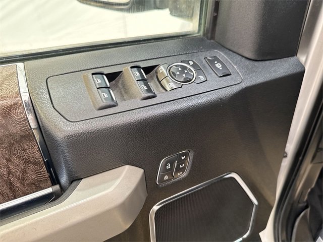 Used 2019 Ford F250 Lariat w/ Lariat Ultimate Package image 23