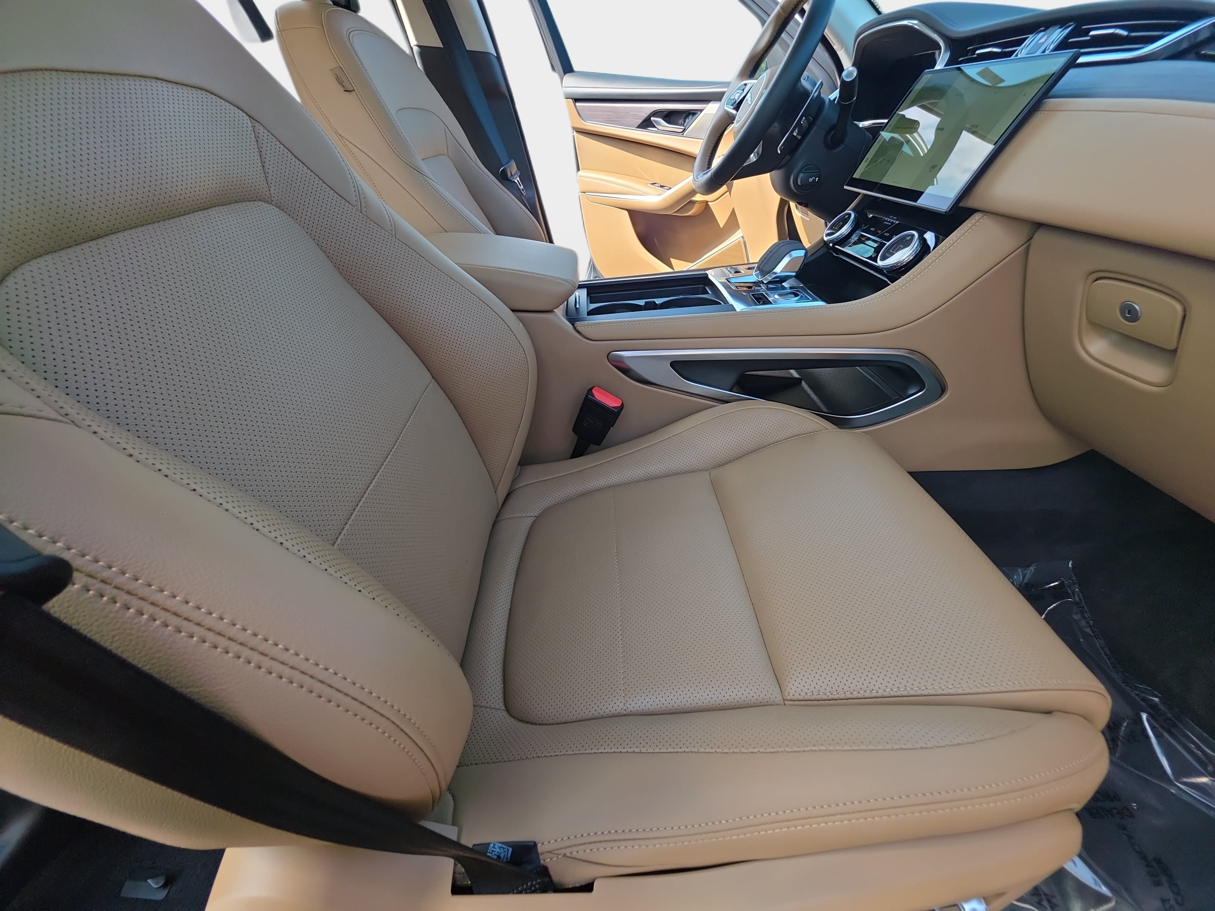 Certified 2023 Jaguar F-PACE S AWD/4WD image 10