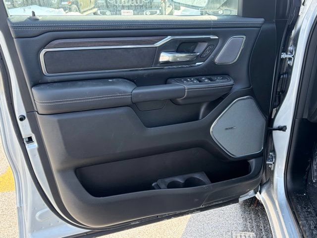 New 2026 RAM 1500 Laramie AWD/4WD image 12