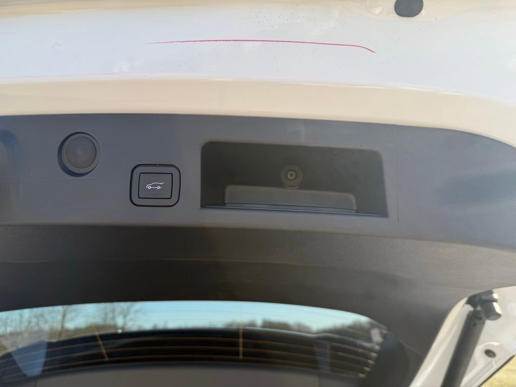 New 2026 Chevrolet Equinox LT w/ Convenience Package II image 7