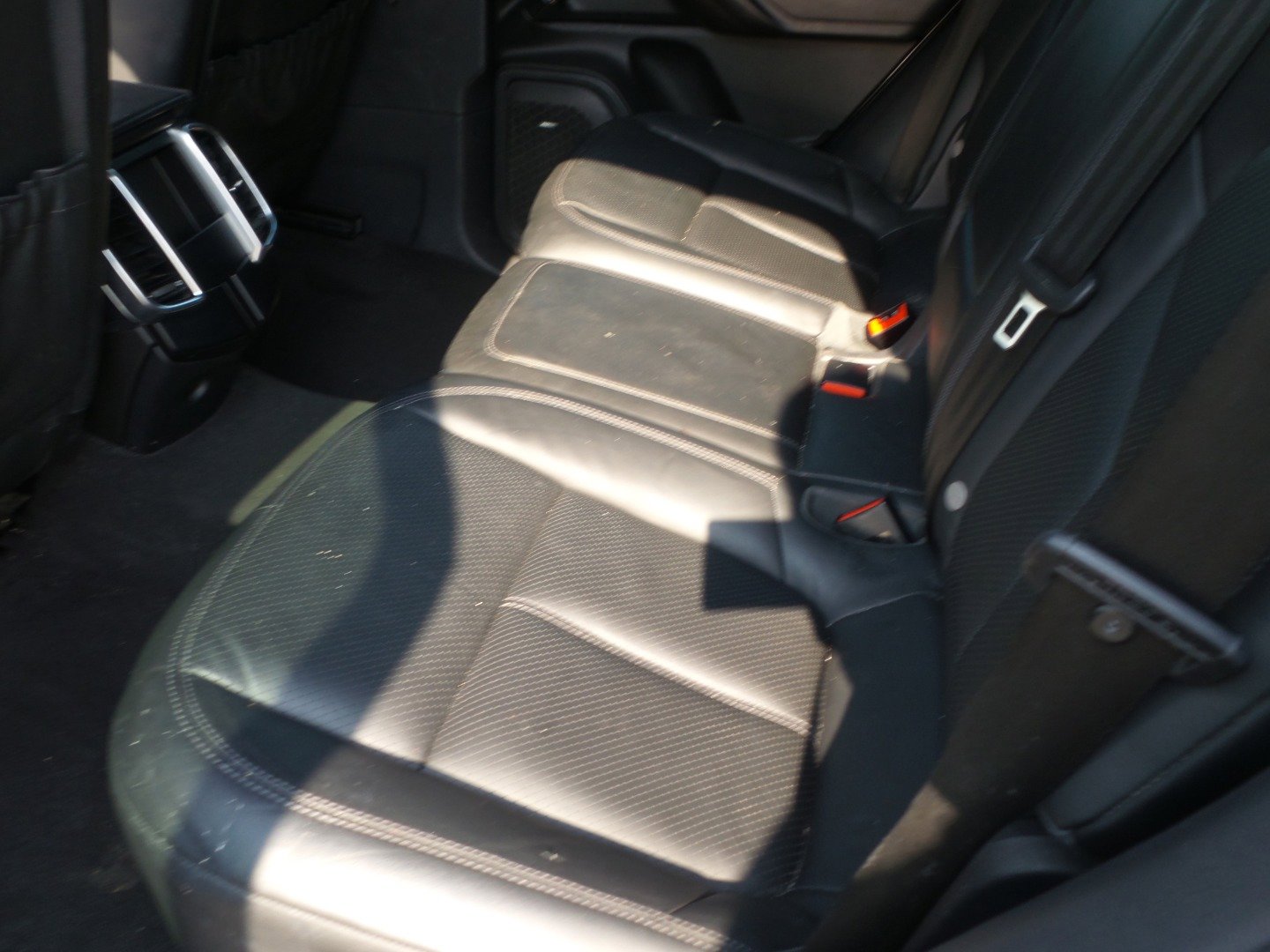 Used 2013 Porsche Cayenne GTS image 30