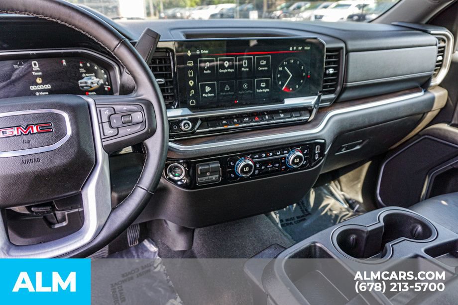 Used 2026 GMC Sierra 1500 SLT AWD/4WD image 31