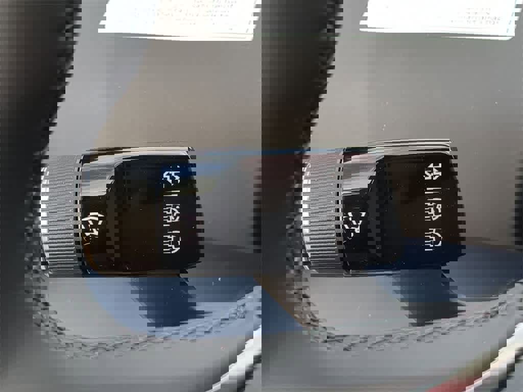 New 2026 Volvo EX30 Ultra image 24