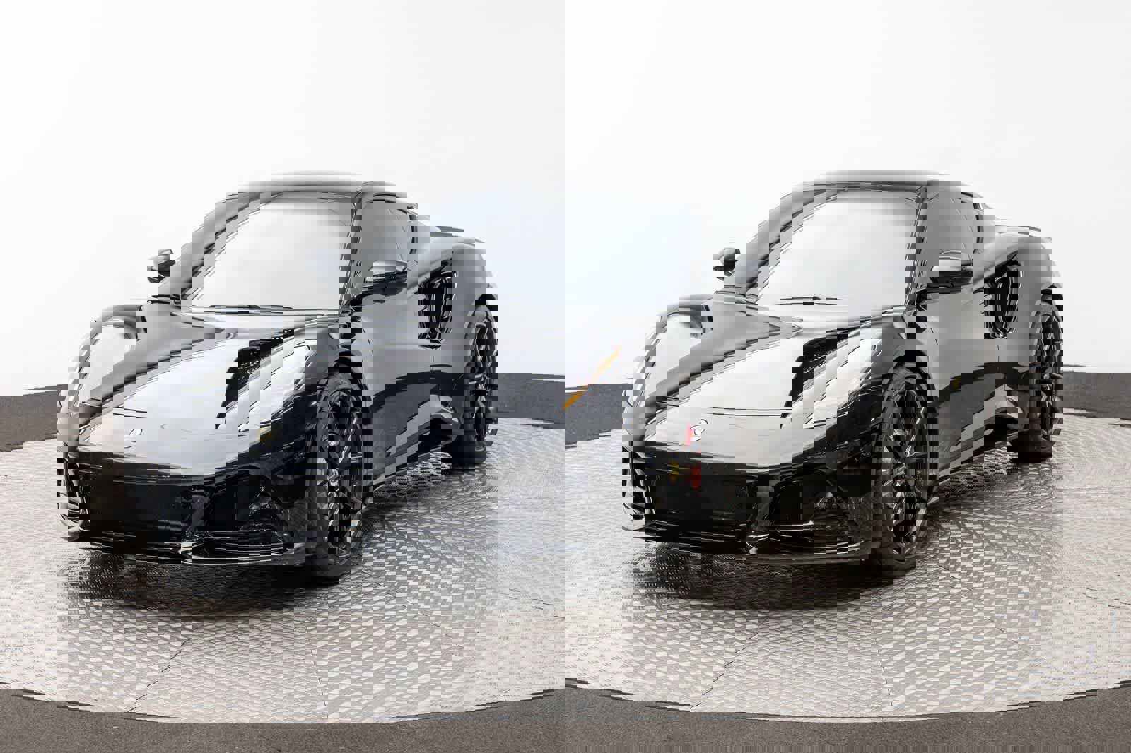 Used 2024 Lotus Emira First Edition RWD image 1