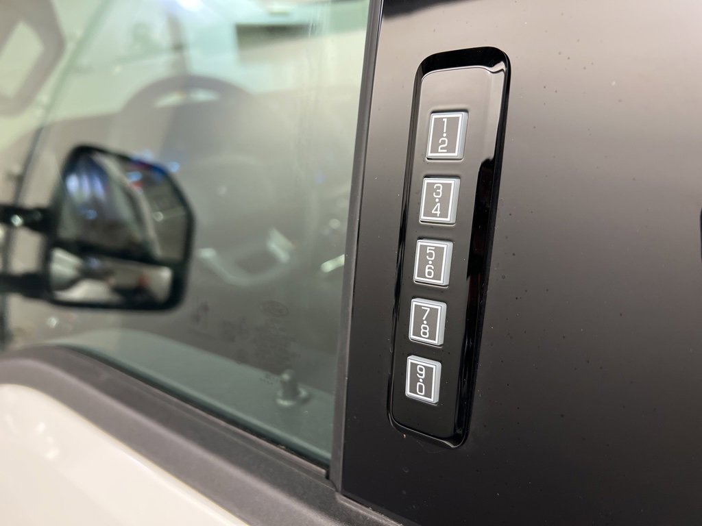 New 2026 Ford F250 Lariat image 33