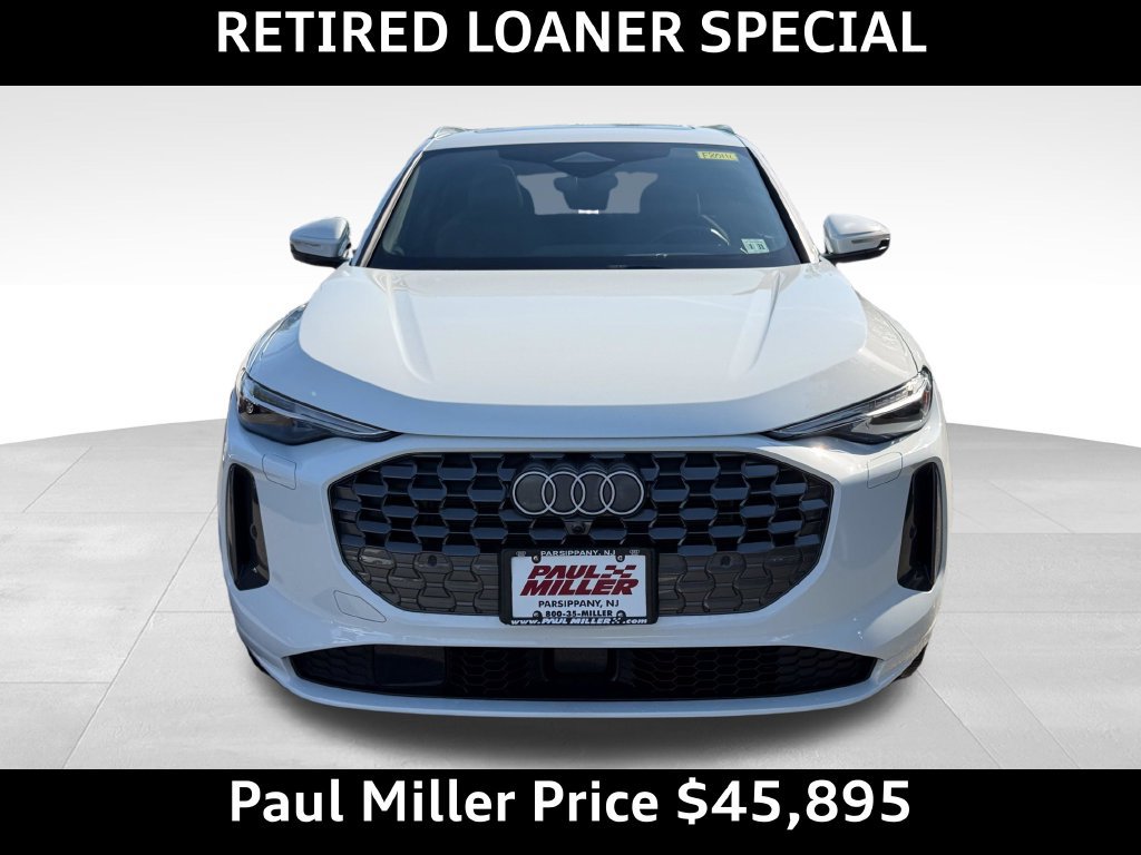 Used 2025 Audi Q5 Premium Plus w/ Premium Plus AWD/4WD image 2