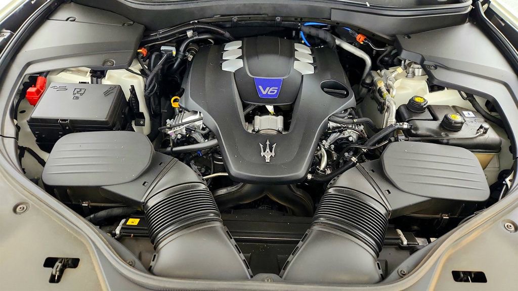 Used 2022 Maserati Levante Modena image 28
