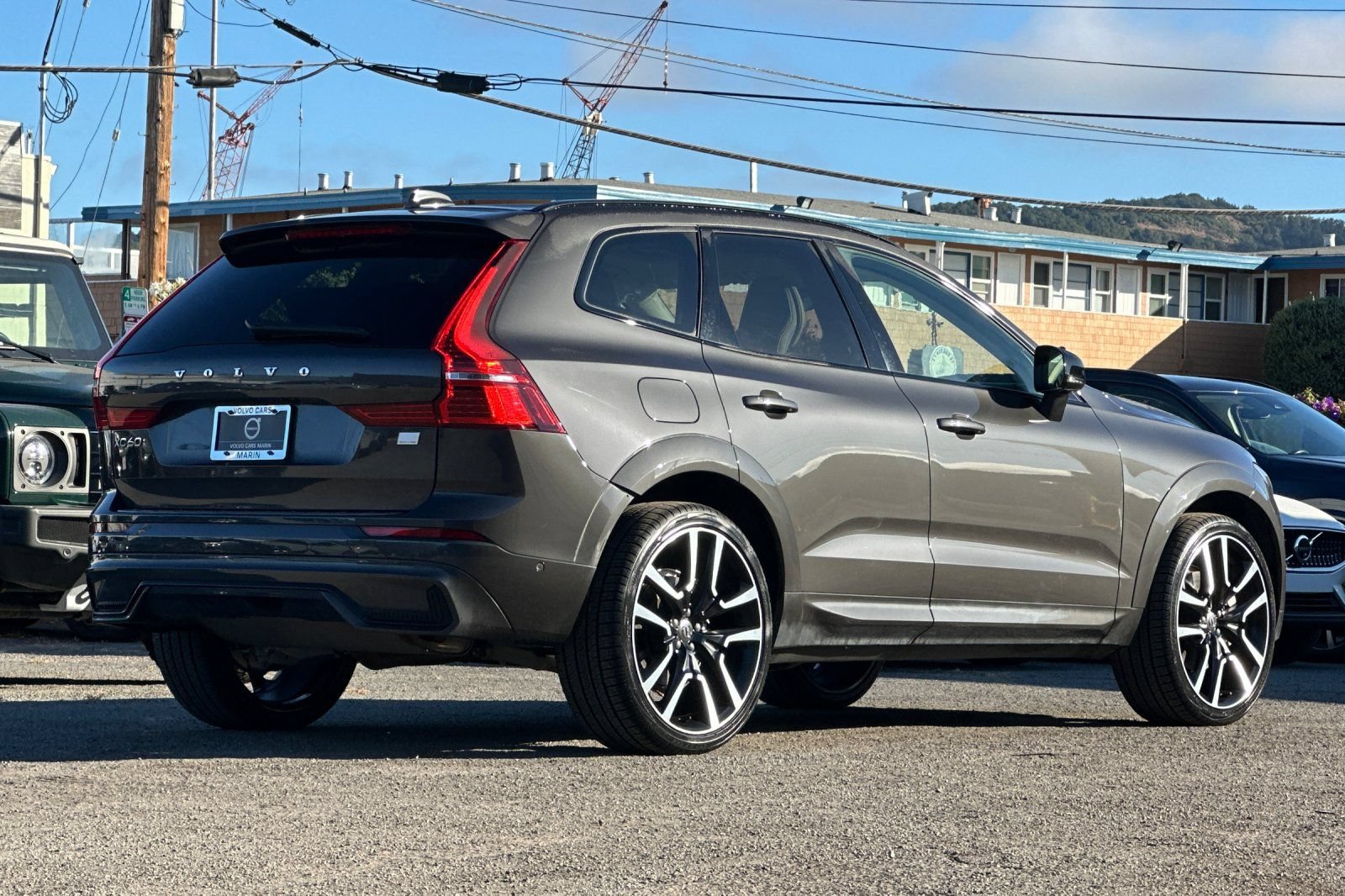 Certified 2024 Volvo XC60 T8 Ultimate w/ Protection Package Premier AWD/4WD image 2