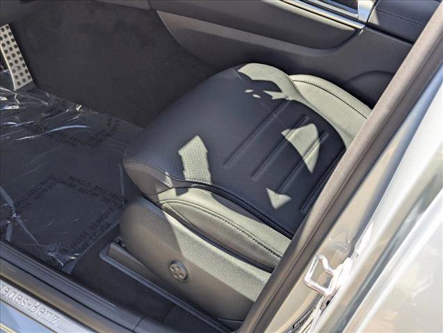 New 2026 Mercedes-Benz GLC 300 image 4