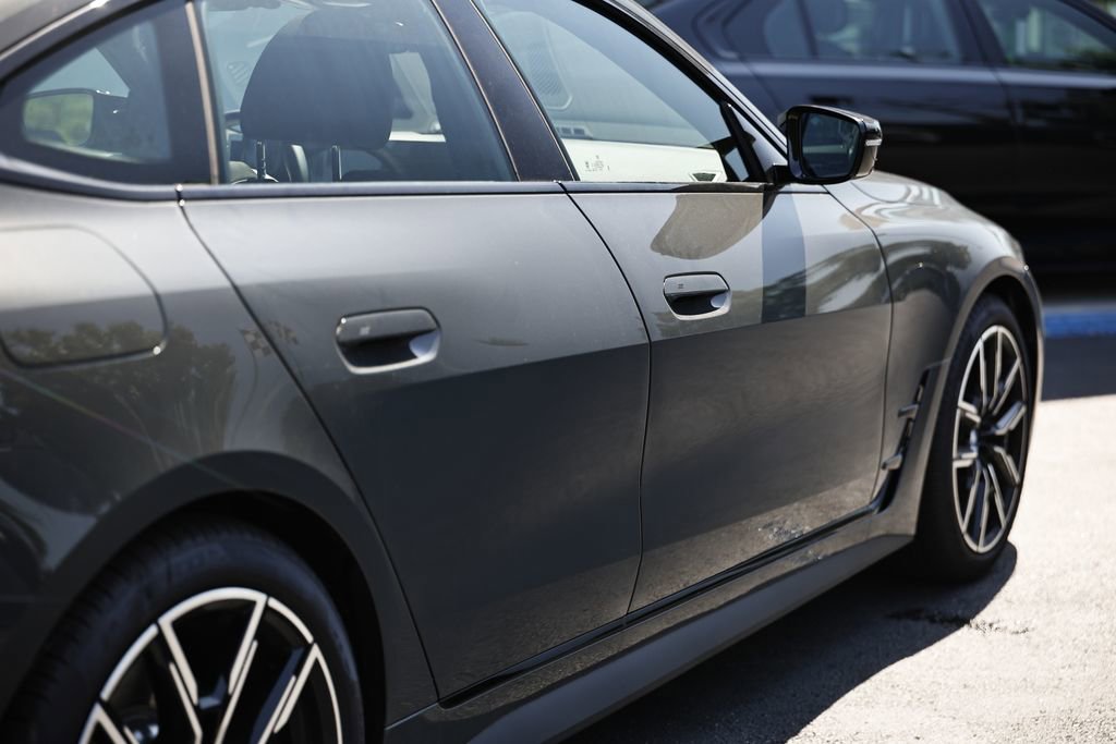 New 2026 BMW M440i w/ Premium Package RWD image 4