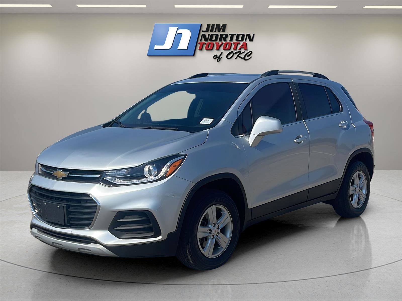 Used 2020 Chevrolet Trax LT w/ Sun & Sound Package