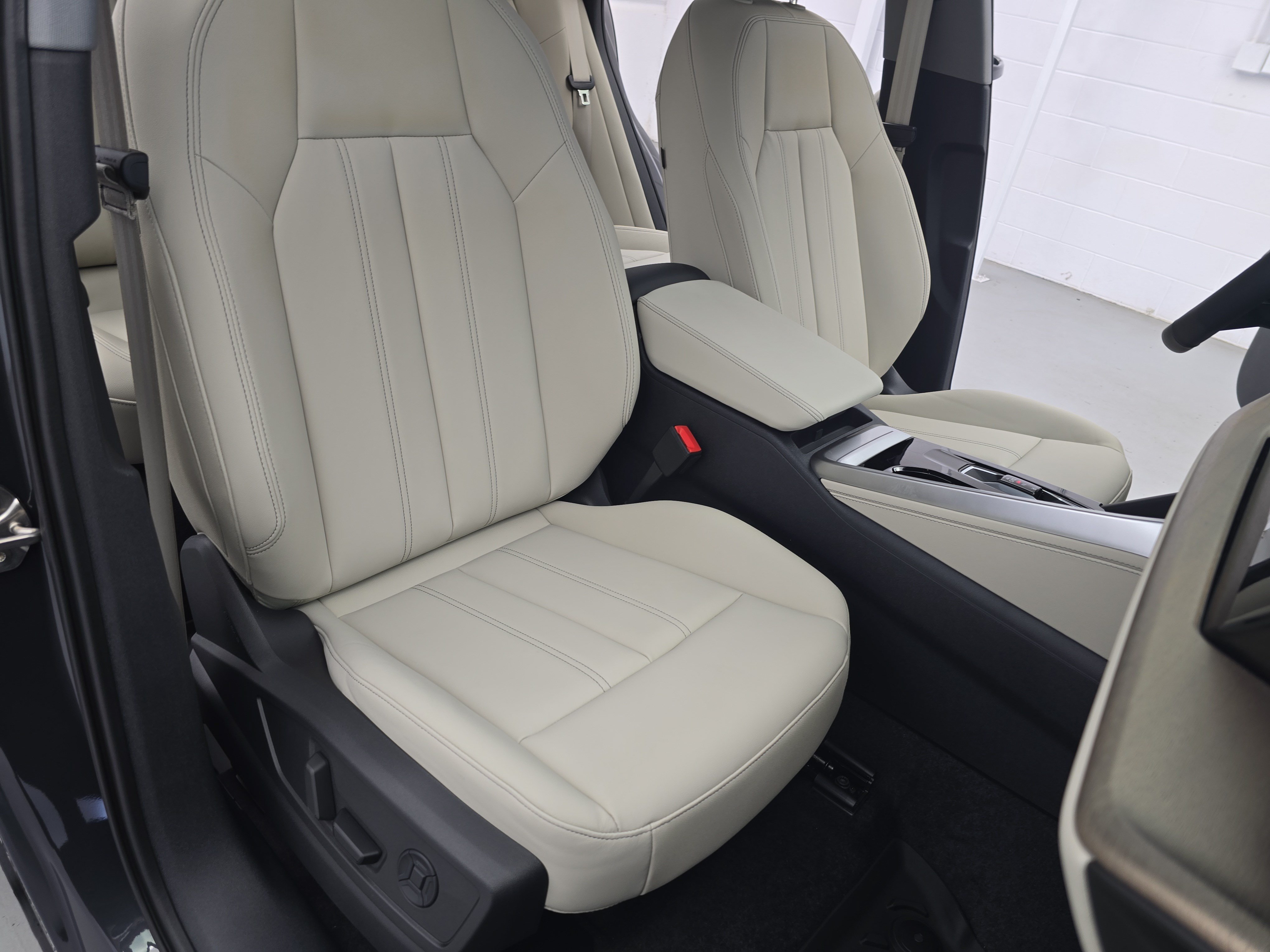 New 2026 Audi Q5 Premium Plus AWD/4WD image 10