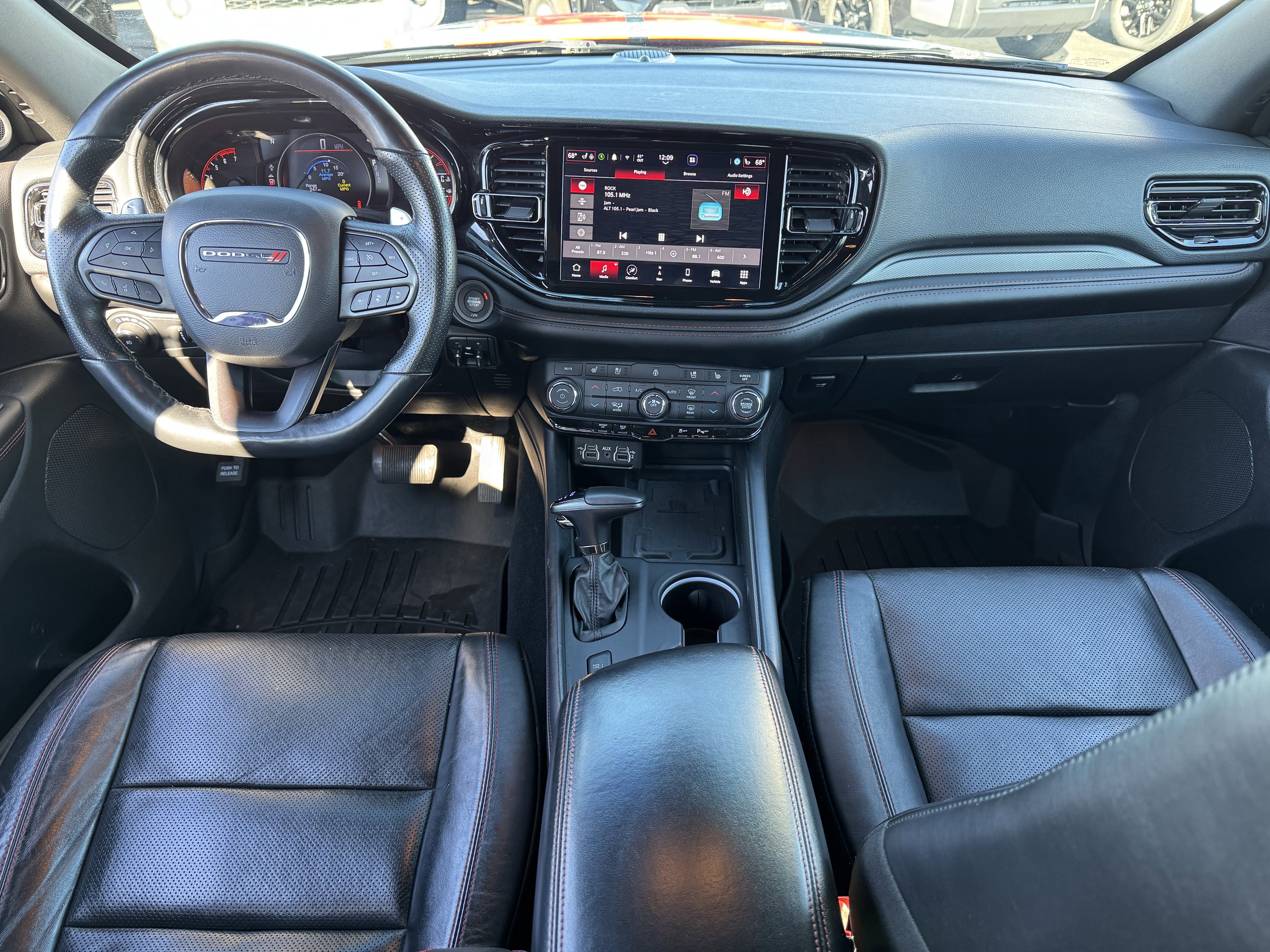 Used 2023 Dodge Durango R/T image 22