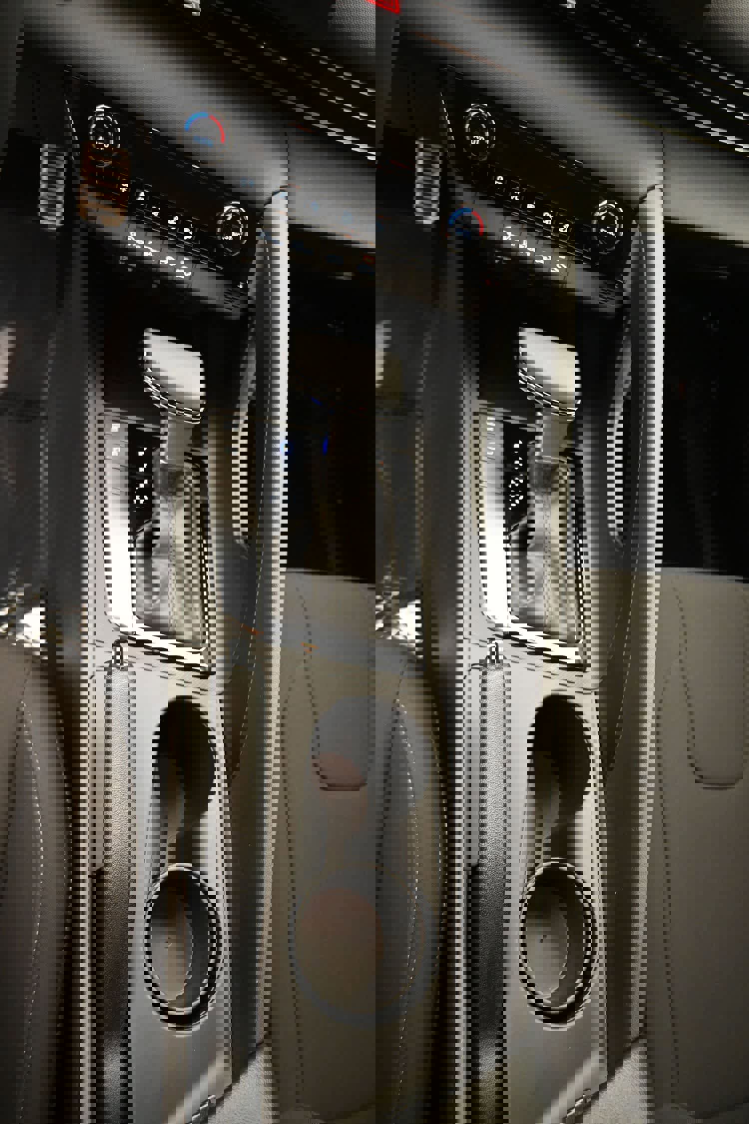 Certified 2025 Hyundai Elantra Sport image 31