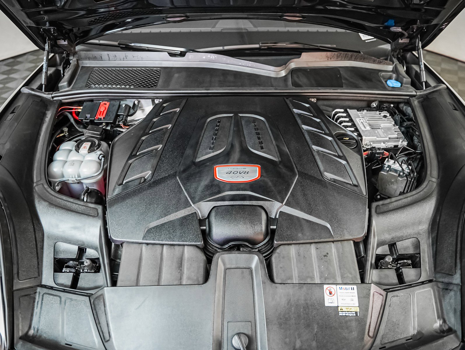 Certified 2023 Porsche Cayenne GTS image 13