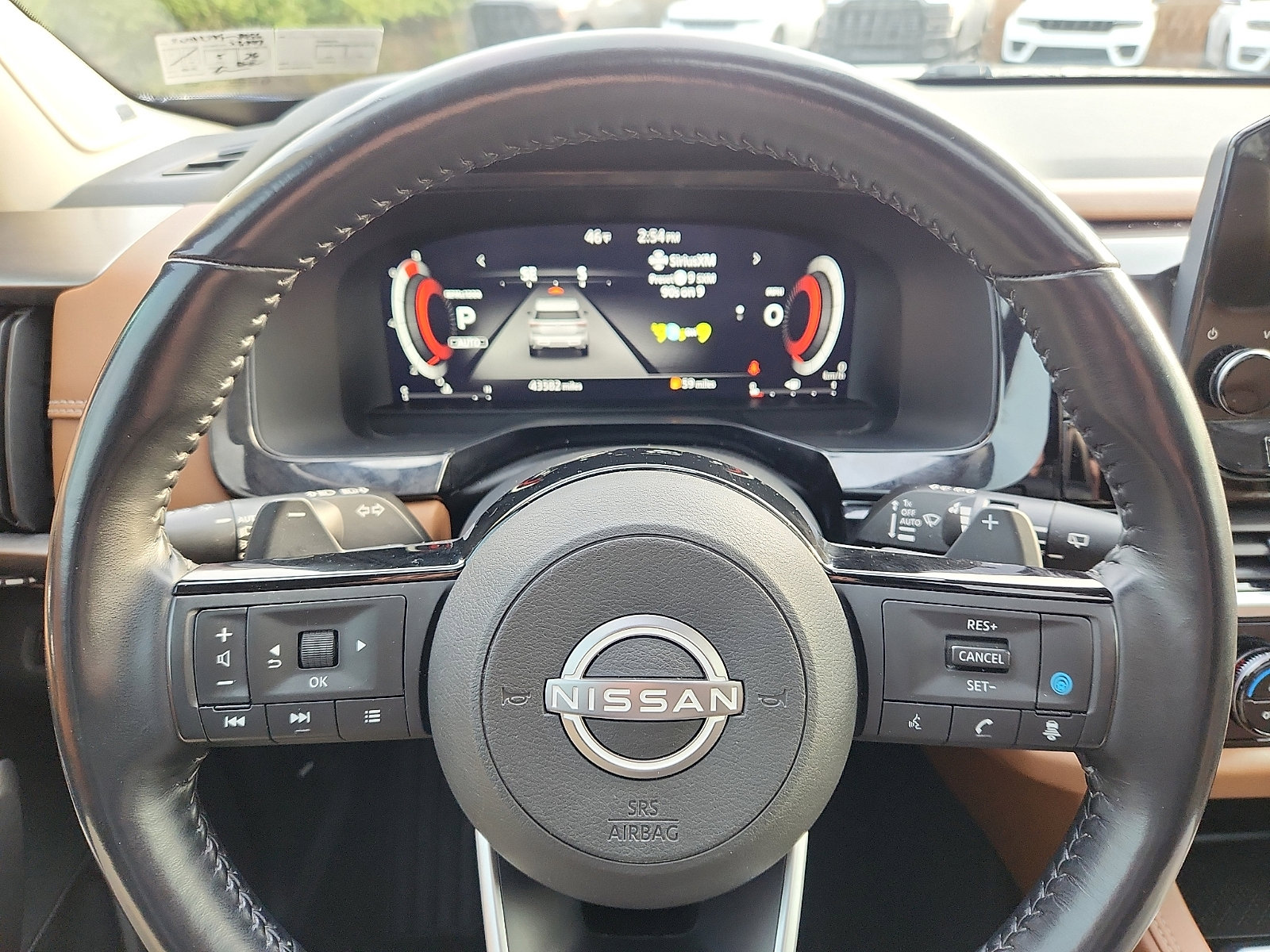 Used 2023 Nissan Pathfinder Platinum w/ Cargo Package image 23