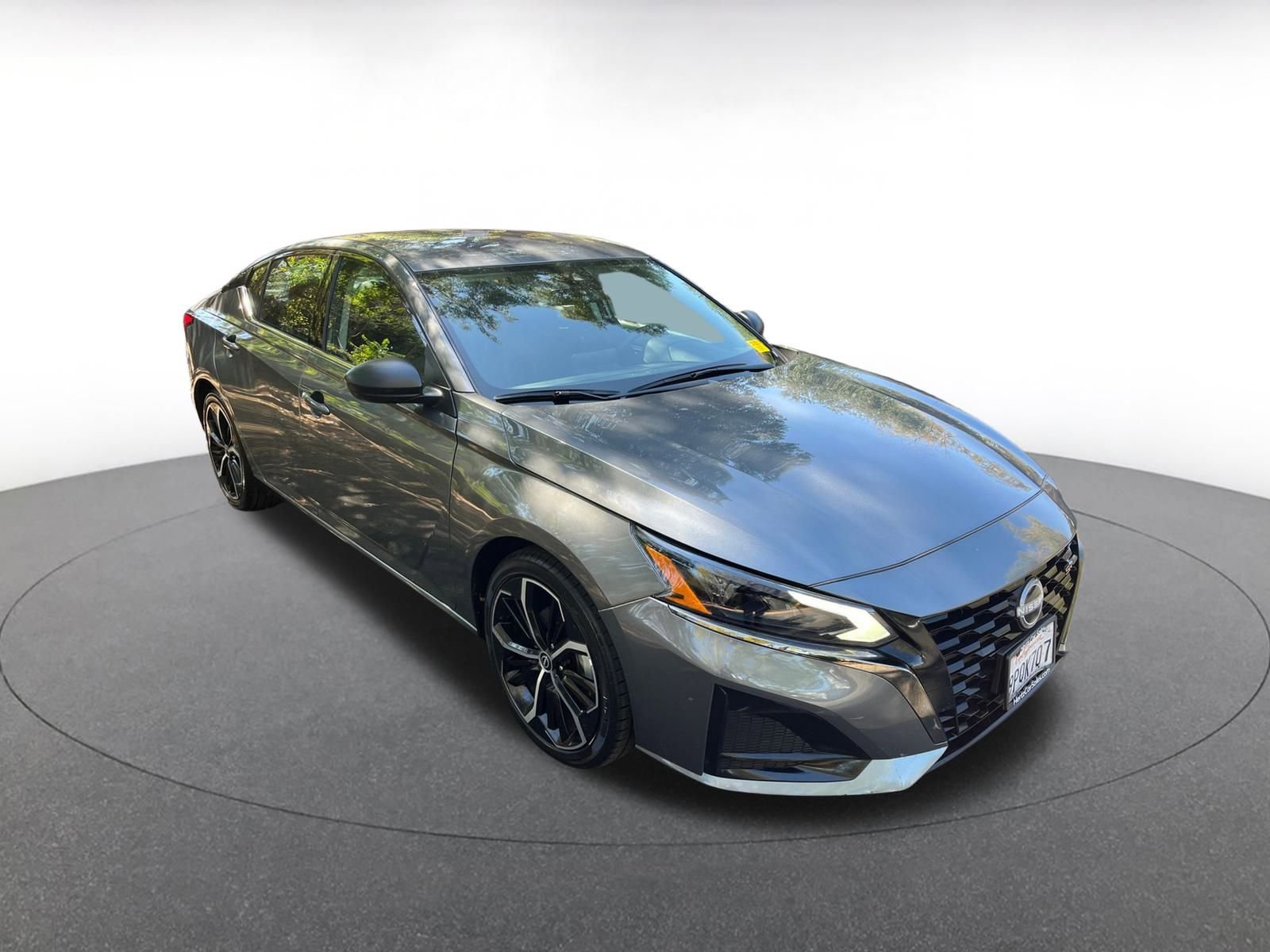 Used 2025 Nissan Altima 2.5 SR video 1