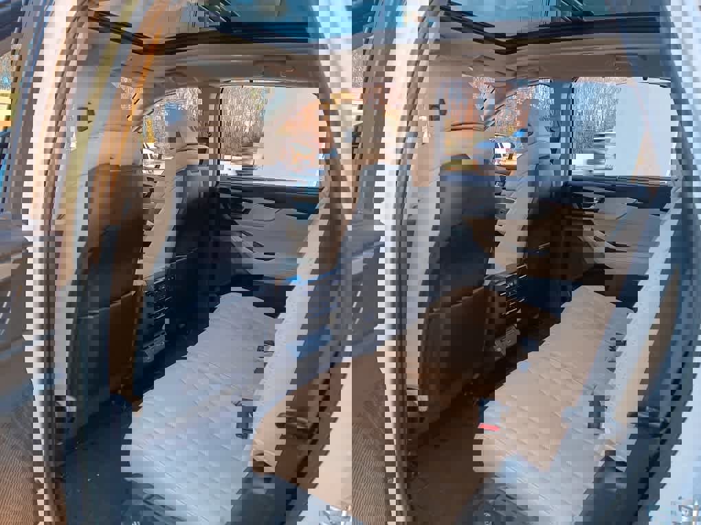 Used 2023 Acura MDX SH-AWD w/ Technology Package image 17