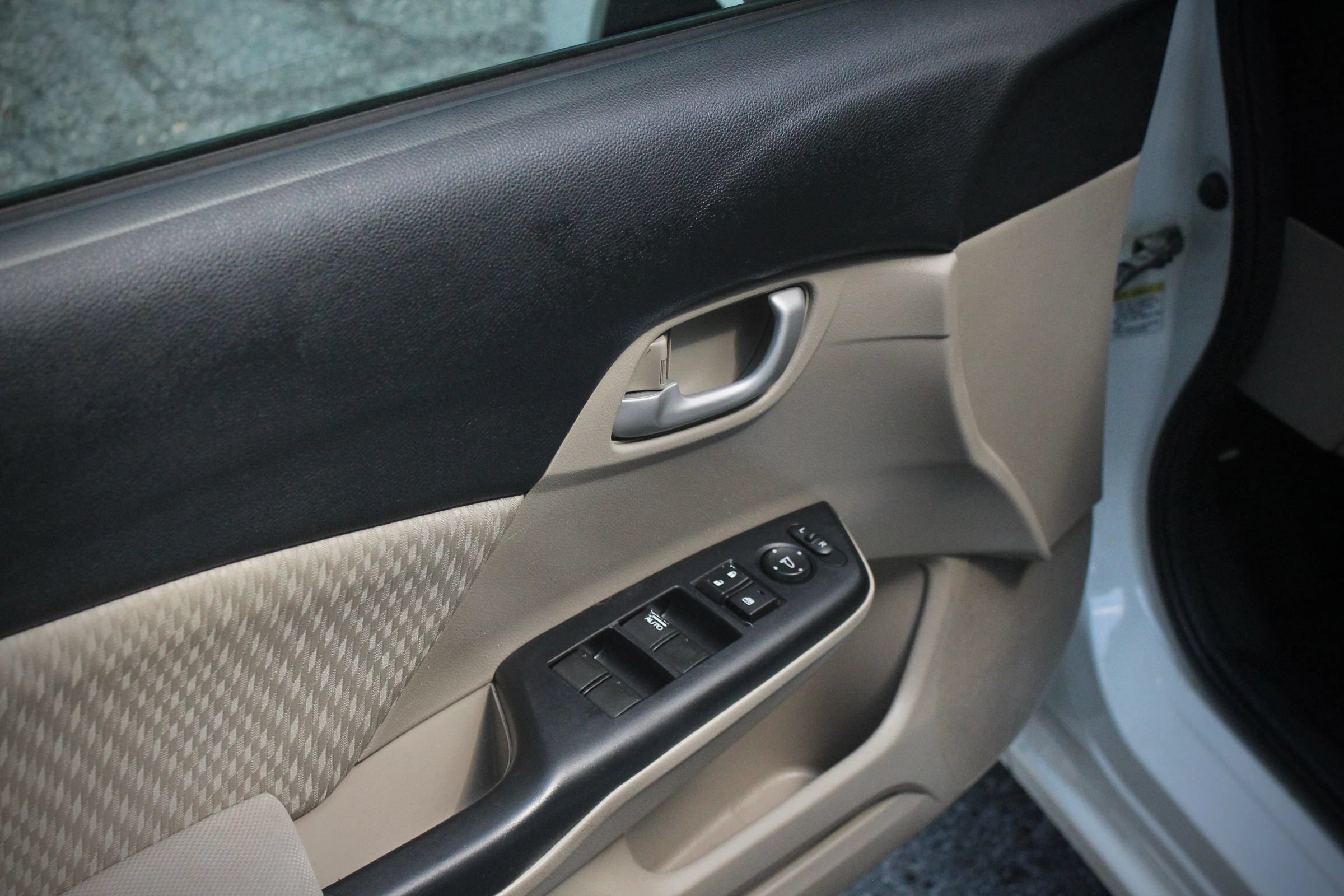 Used 2014 Honda Civic LX image 33