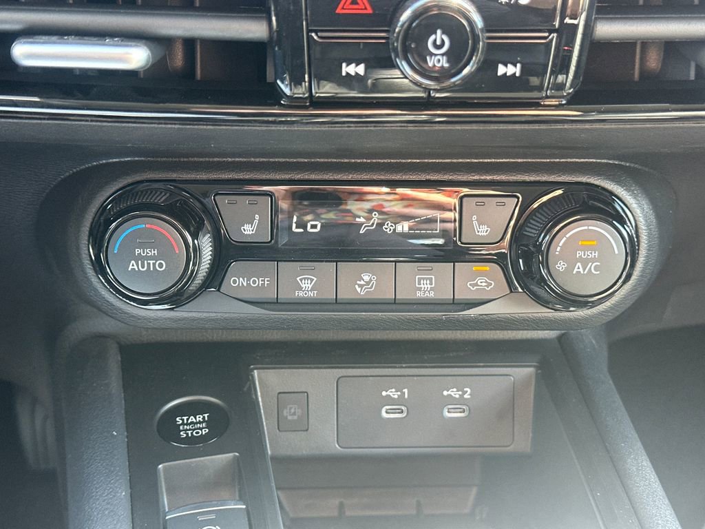 New 2026 Nissan Kicks SV AWD/4WD image 28