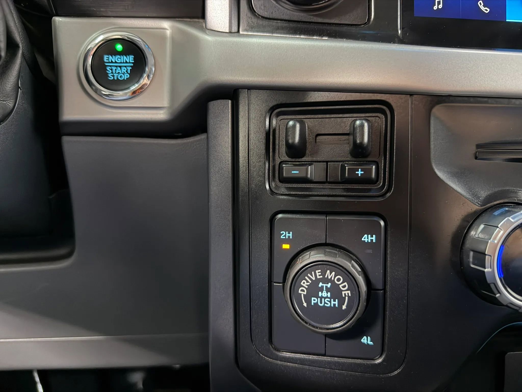 Used 2023 Ford F150 XLT w/ Equipment Group 302A High AWD/4WD image 31