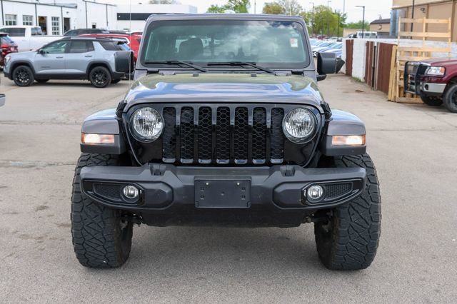 Used 2023 Jeep Gladiator Willys image 2