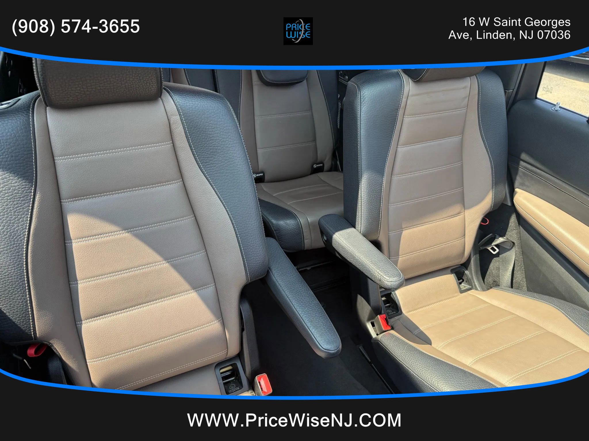 Used 2021 Mercedes-Benz GLS 450 4MATIC image 25