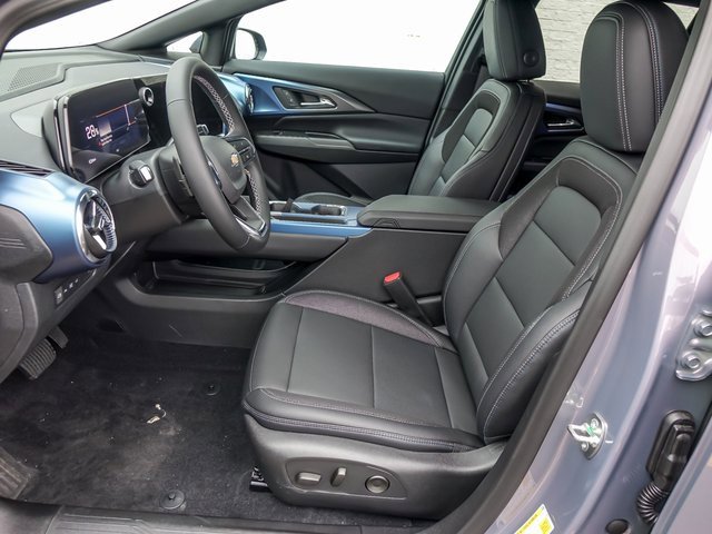 New 2026 Chevrolet Equinox EV LT image 14