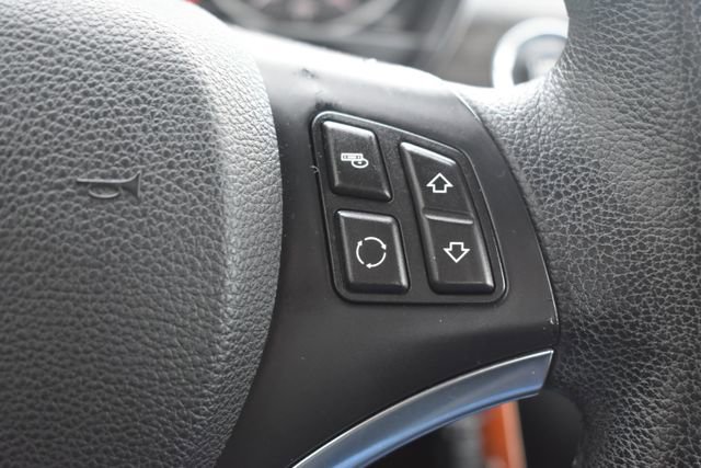 Used 2010 BMW 328i xDrive Coupe image 21