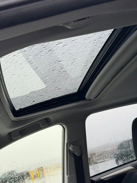 Used 2015 Toyota RAV4 XLE image 17