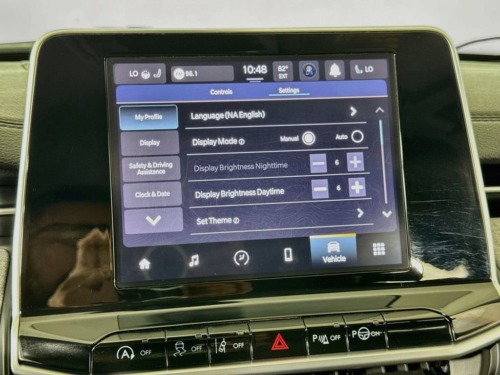 Used 2022 Jeep Compass Latitude w/ Convenience Group AWD/4WD image 35