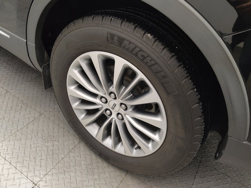 Used 2016 Lincoln MKX Select FWD image 31
