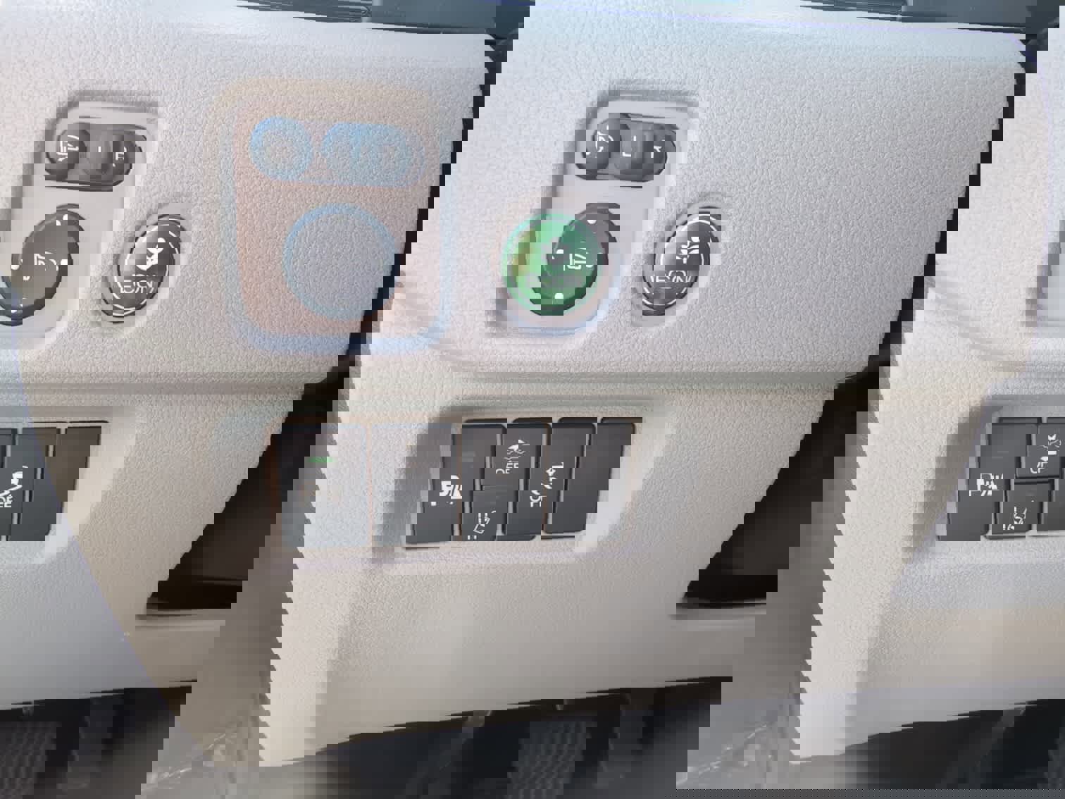 Used 2019 Honda Pilot Elite image 37