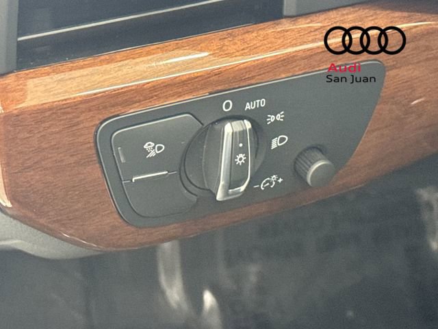 Used 2023 Audi A4 2.0T Premium w/ Convenience Package image 38