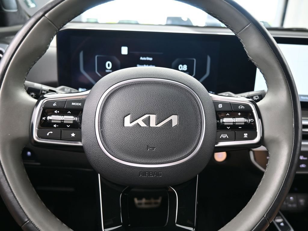 Used 2024 Kia Sorento SX Prestige w/ Sage Leather Package image 39