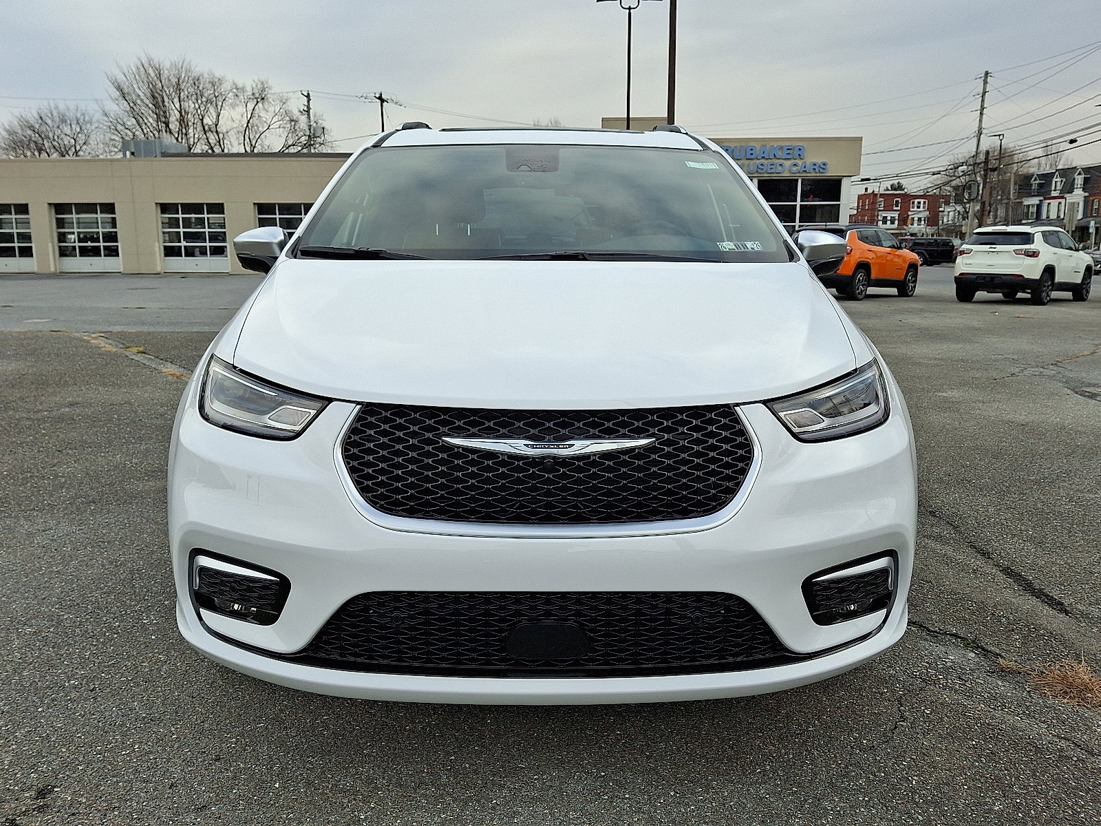 New 2026 Chrysler Pacifica Pinnacle image 2