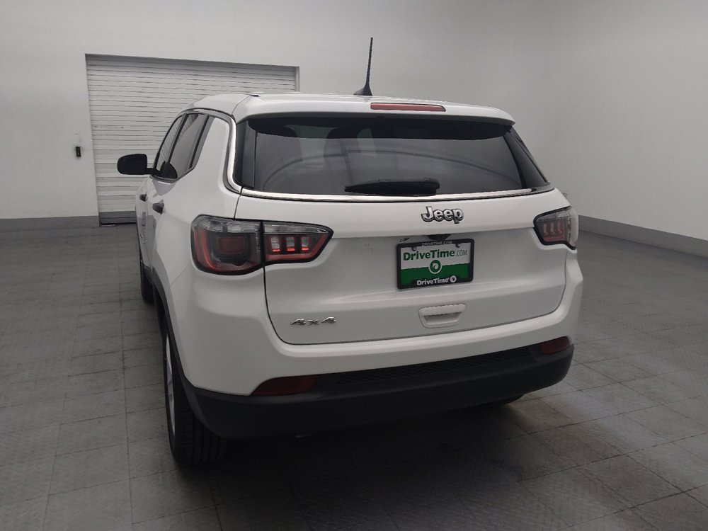 Used 2023 Jeep Compass Sport AWD/4WD image 6