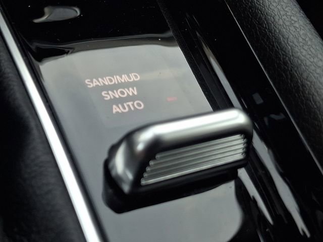 Used 2025 Jeep Compass Limited AWD/4WD image 22