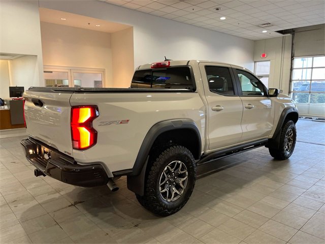 Used 2026 Chevrolet Colorado ZR2 w/ Technology Package image 5