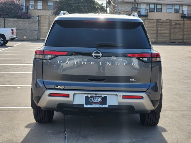 Used 2025 Nissan Pathfinder SL FWD image 14