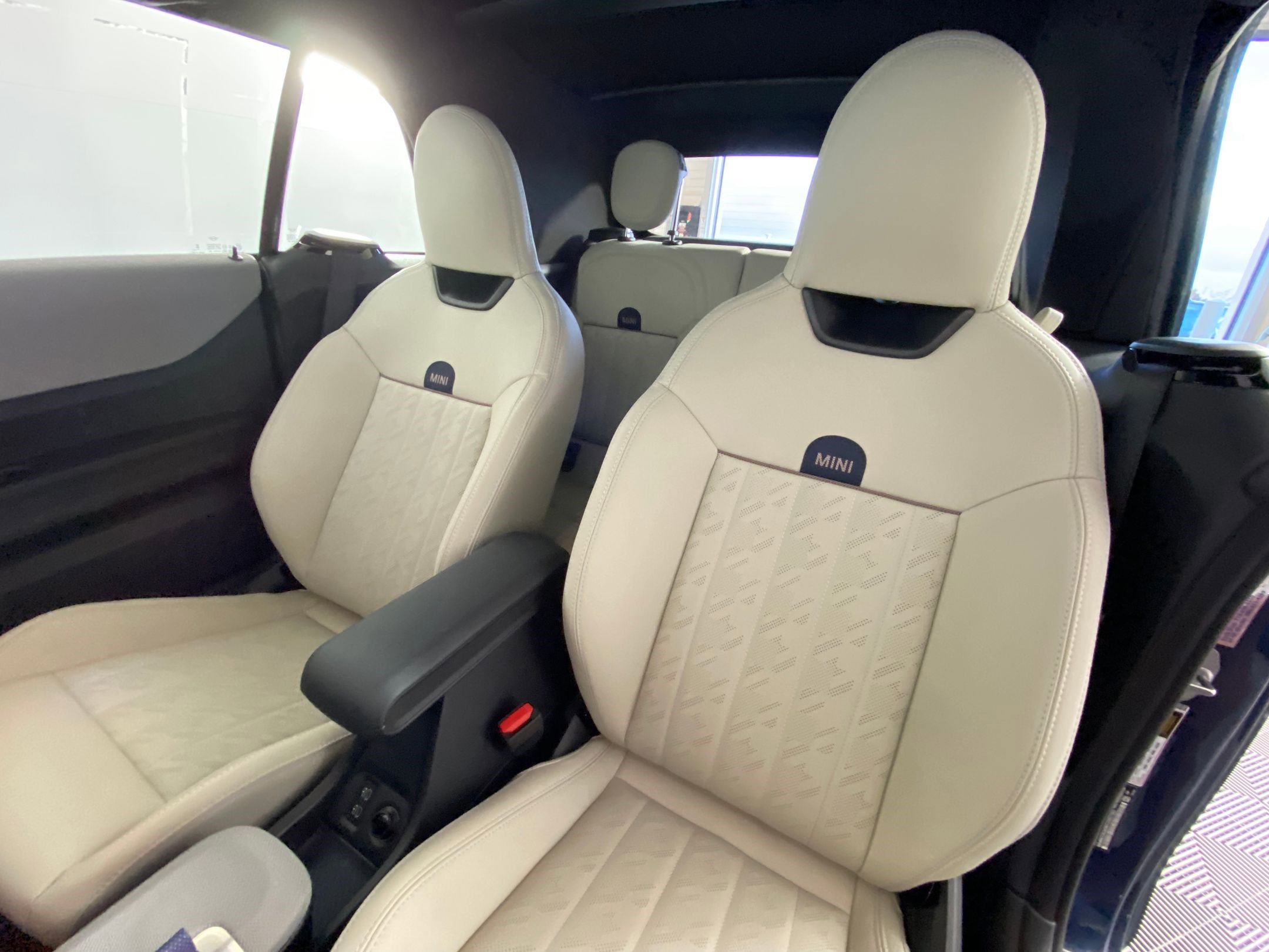 New 2026 MINI Cooper S image 19