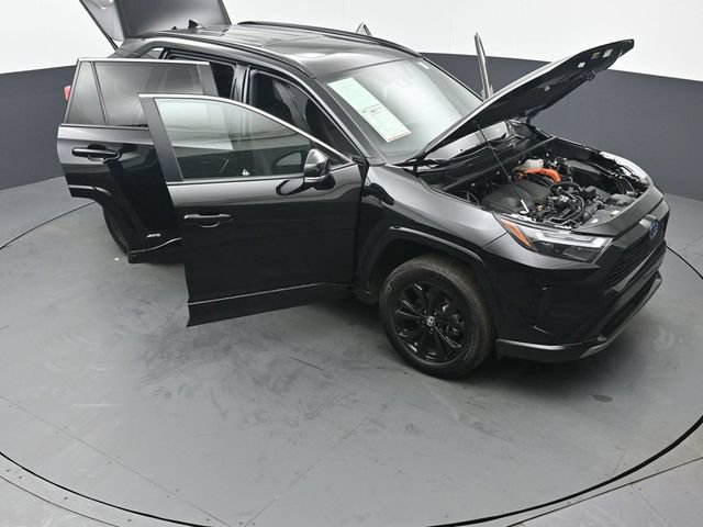 Certified 2024 Toyota RAV4 SE w/ Convenience Package AWD/4WD image 53