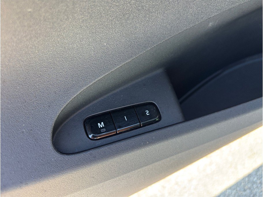Used 2021 Polestar Polestar 2 AWD/4WD image 24