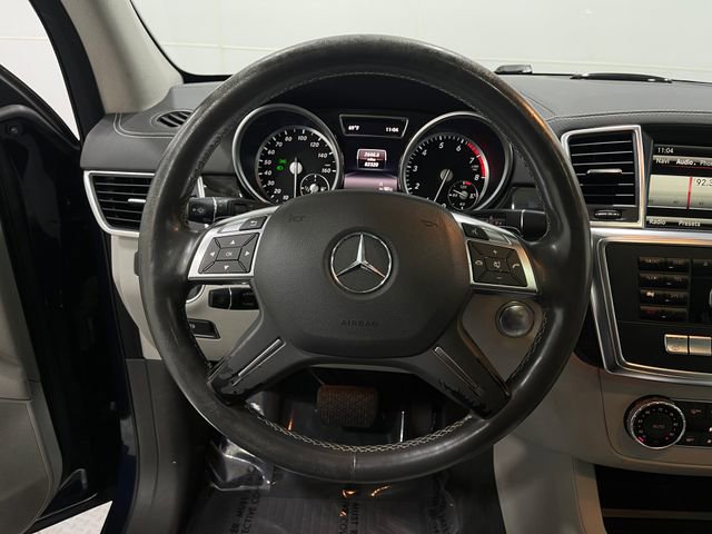 Used 2016 Mercedes-Benz GL 450 4MATIC image 23
