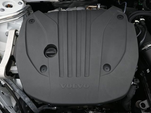 Used 2023 Volvo XC60 B5 Core w/ Climate Package image 33