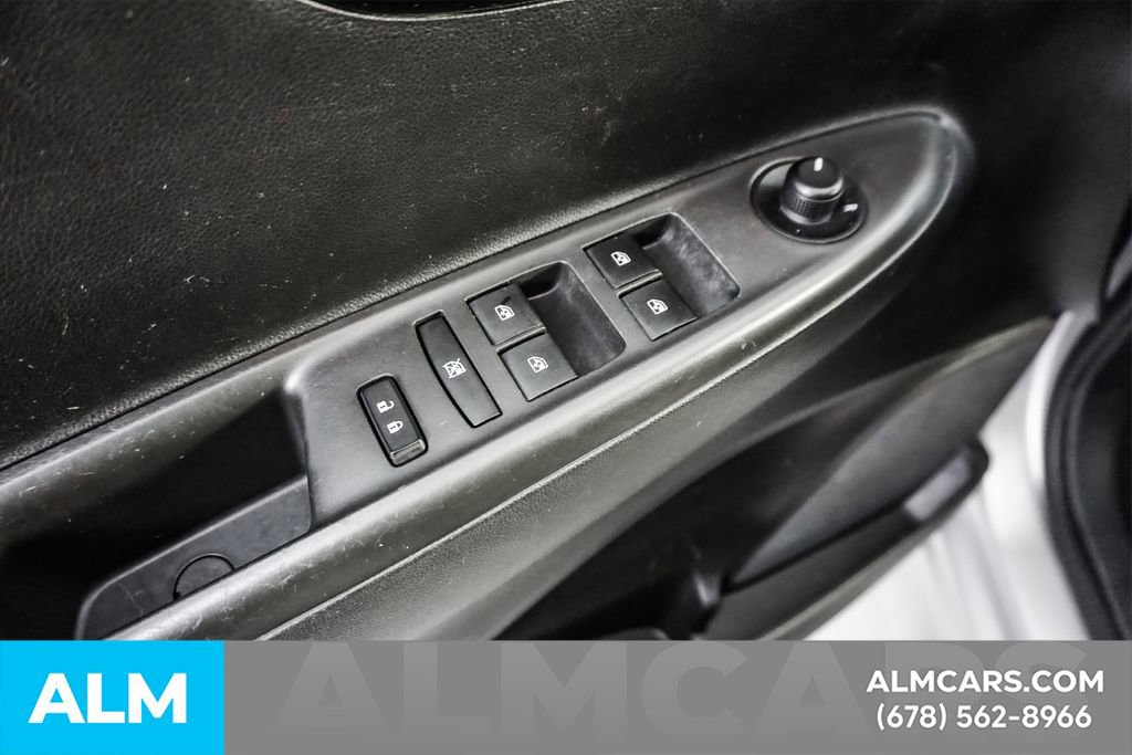 Used 2021 Chevrolet Spark LT image 43