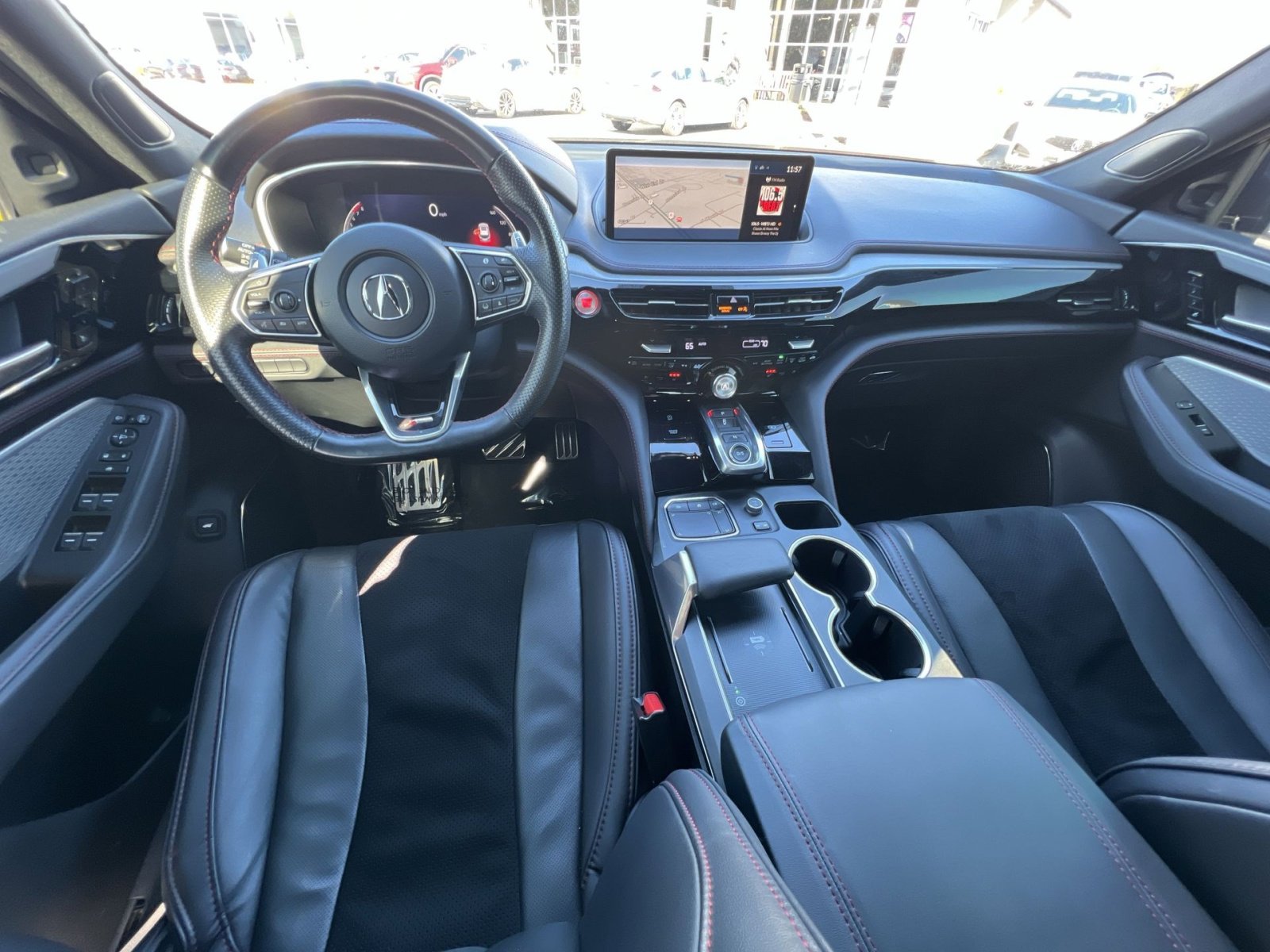 Used 2024 Acura MDX A-Spec image 2