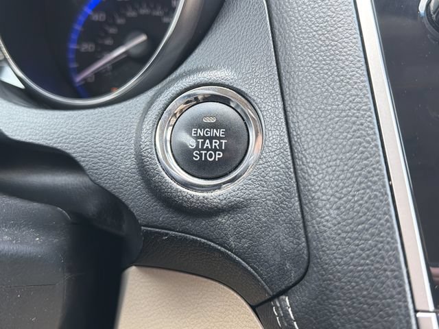 Used 2019 Subaru Outback 2.5i Limited AWD/4WD image 21