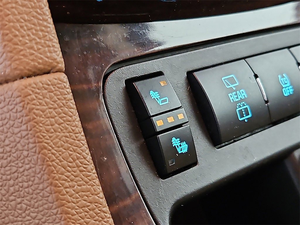 Used 2017 Buick Enclave Leather image 25